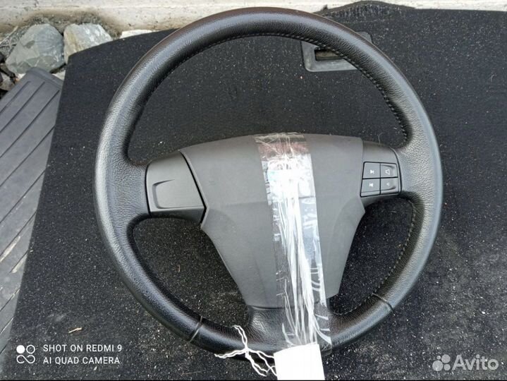 Руль volvo v50 кожаный