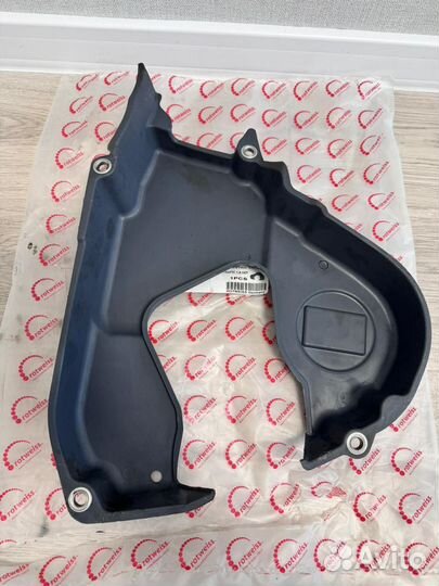 Защита двигателя Renault Trafic 1.9