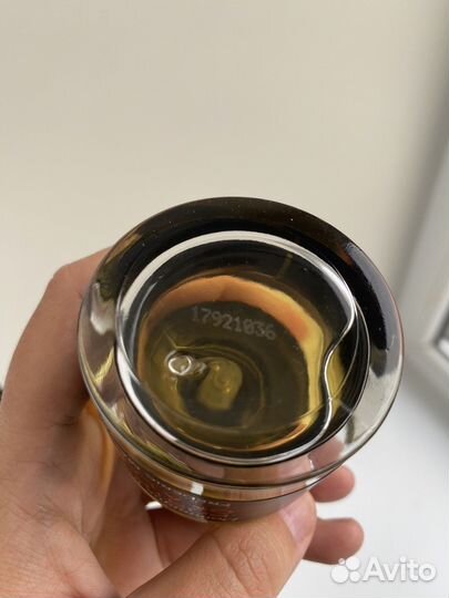 Portrait of a lady by Frederic Malle