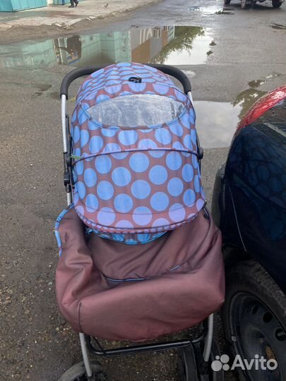 Прогулочная коляска