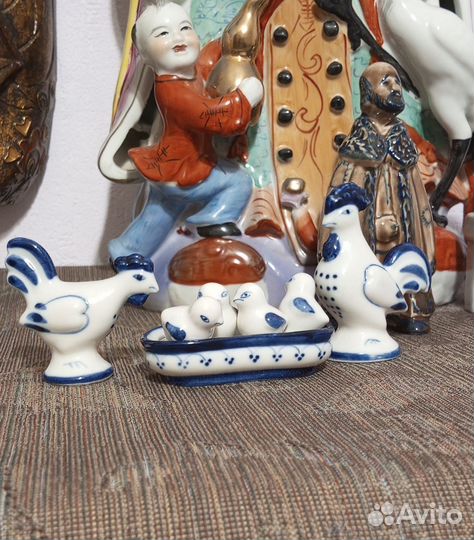 Статуэтки фарфор