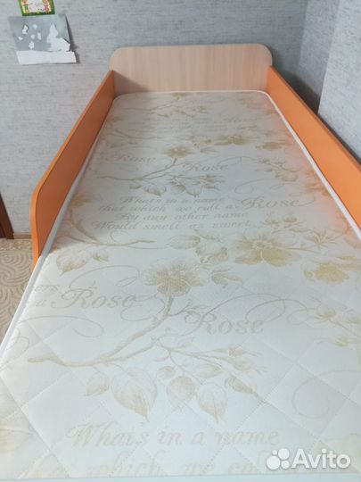 Продам детскую кровать
