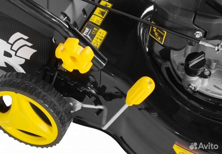 Газонокосилка бензиновая Huter GLM-4.0 Т