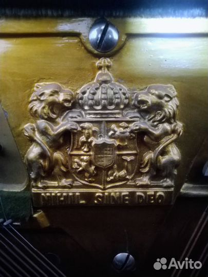 Немецкое пианино б/у