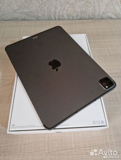 iPad Pro 11 128GB LTE Space Gray