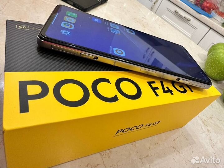 Xiaomi Poco F4 GT, 8/128 ГБ