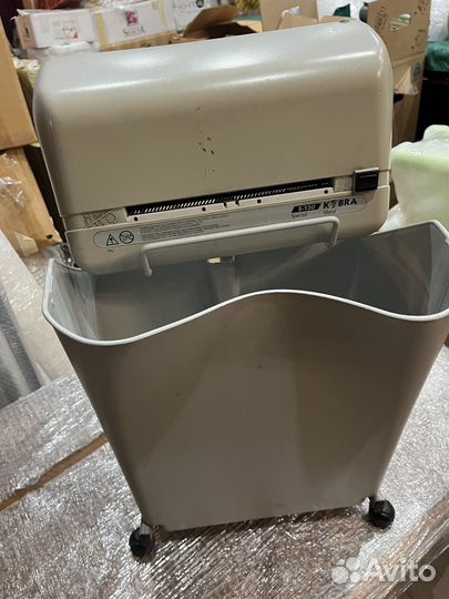 Уничтожитель бумаги cobra s150