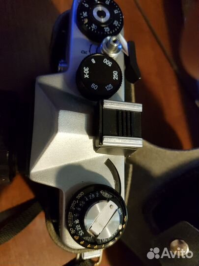 Фотоаппарат Zenit ET, Helios-44-2