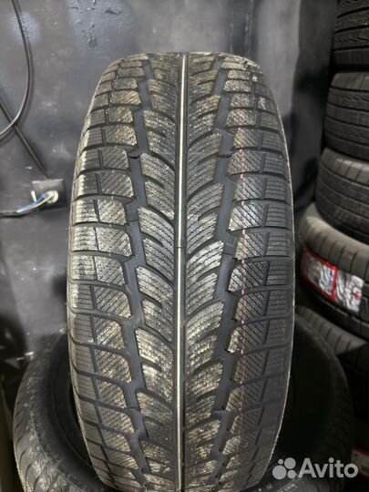 Powertrac Snowtour 275/55 R20