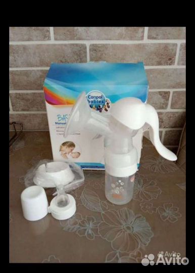 Детский мобиль, молокоотсос, игрушка