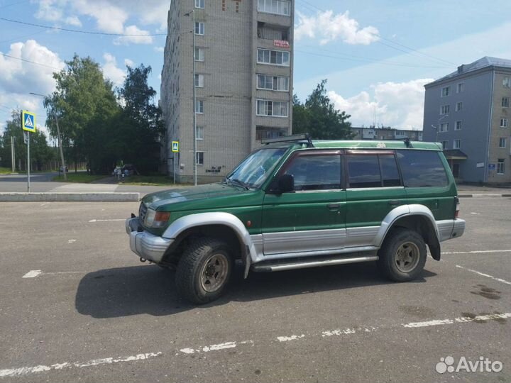 Mitsubishi Pajero 3.5 AT, 1995, 266 666 км