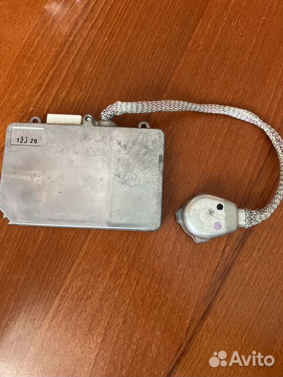 Блок ксенона 39000-17036