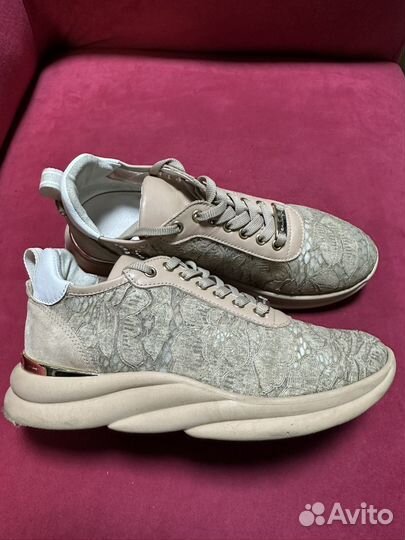 38 бу Кроссовки Baldinini