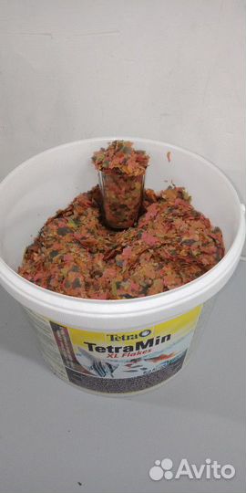 Продаю корм для рыб