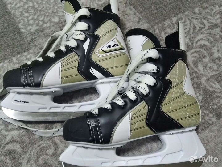 Коньки новые