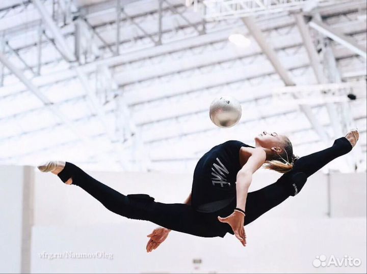 Тренировка по растяжке