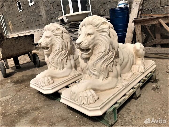Львы из мрамора
