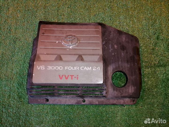 Декоративная крышка двс 11259-20070 Toyota Alphard