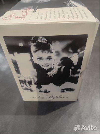 Коллекция дисков фильмы Одри Хепбёрн