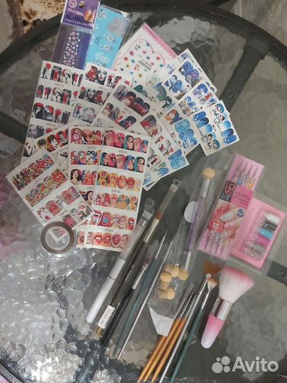 Материалы для маникюра и наращивания(новое и б/у)