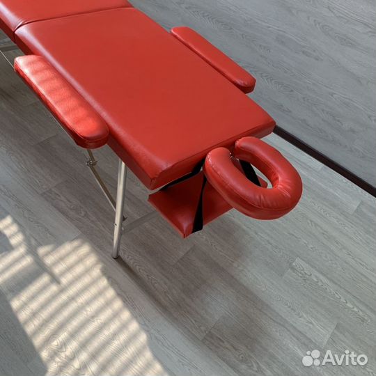 Массажный стол