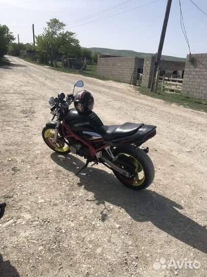 Мотоцикл Suzuki Bandit GSF 250v