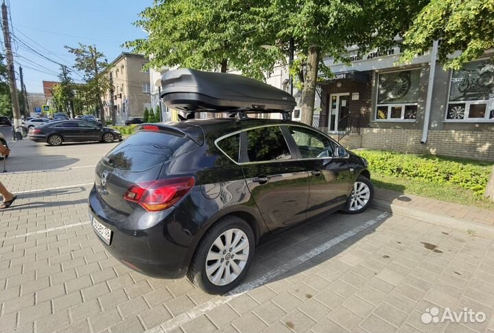 Автобокс LUX irbis 450L черный матовый на Opel