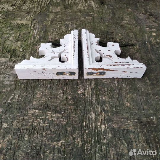 Кронштейн для полки на кухню состаренный прованс