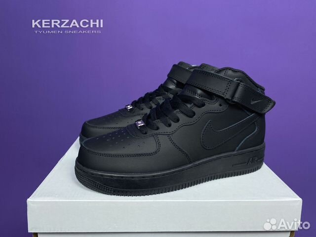 Кроссовки Nike Air Force 1 Mid 