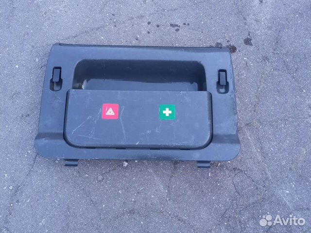 Mercedes vaneo 414 бардачок