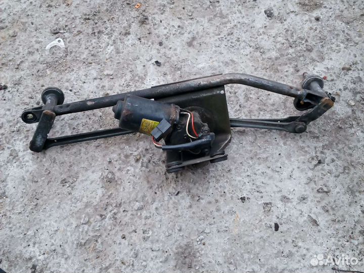 Трапеция дворников Mersedes Vito 638