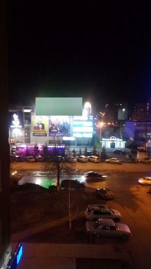 2-к. квартира, 55 м², 4/9 эт.