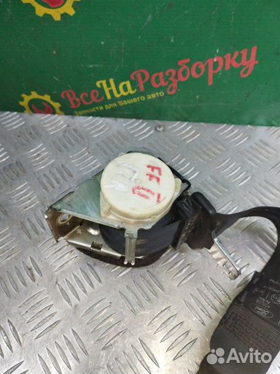 Ремень безопасности задний Ford Focus 2 седан 1.8