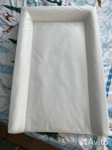 Пеленальная доска IKEA и развивающий коврик