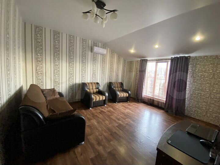 4-к. квартира, 108,7 м², 4/4 эт.