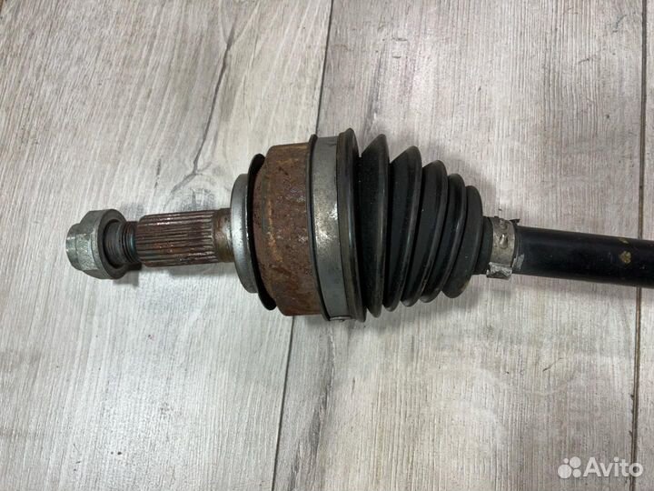 Привод передний правый Honda Civic 4D 8 рестайлинг