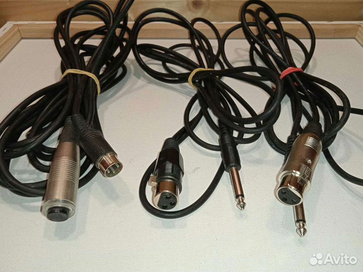 Видео-аудио кабель. Много