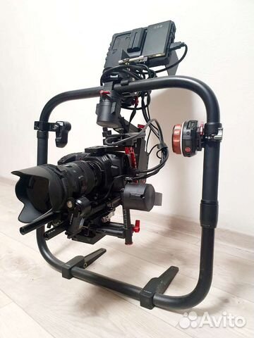 Камера bmpcc4K и навесное