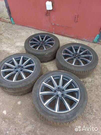 Колеса в сборе r19 Anhelo Corazon