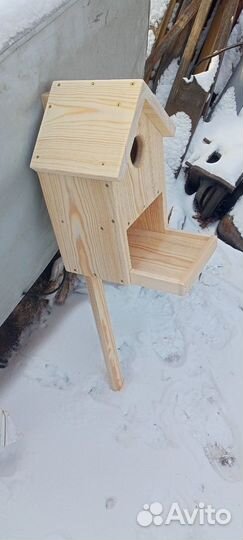 Скворечники для птиц и кормушка