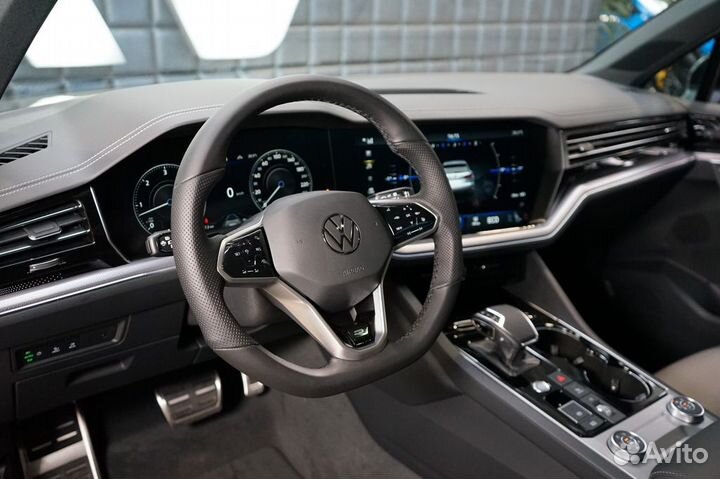 Volkswagen Touareg 3.0 AT, 2023, 33 850 км