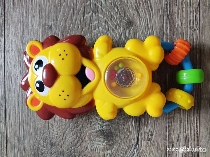 Игрушки для малышей пакетом в отличном состоянии