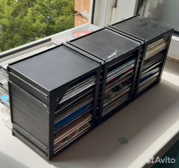 Полочка для дисков