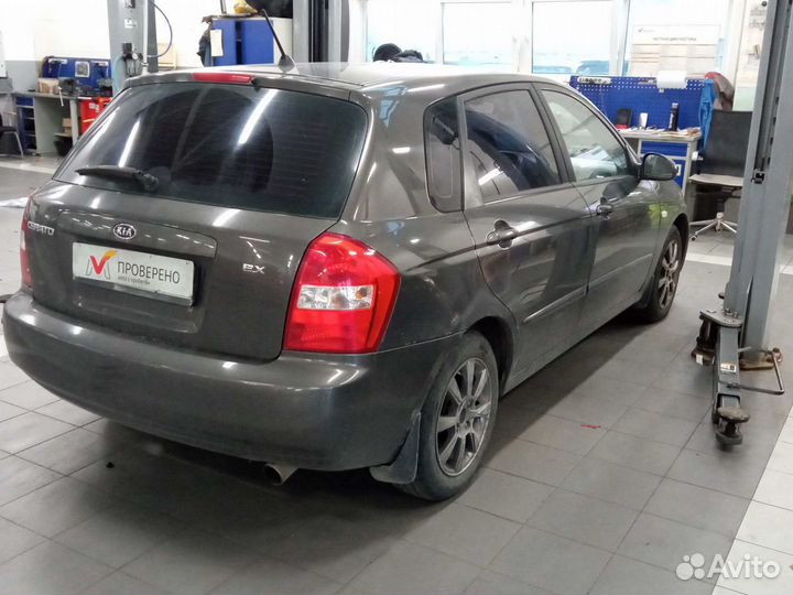 Kia Cerato, 2006