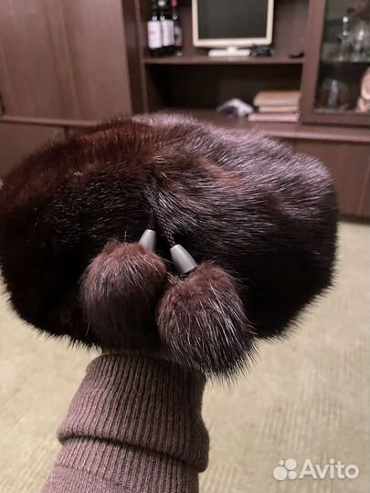 Берет женский норковый