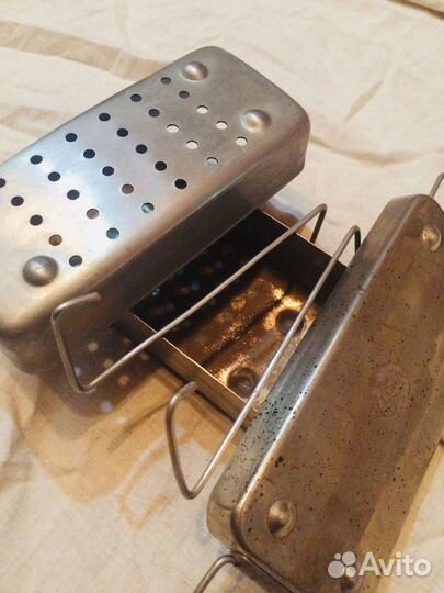 Бокс для кипячения шприцев 1959 года