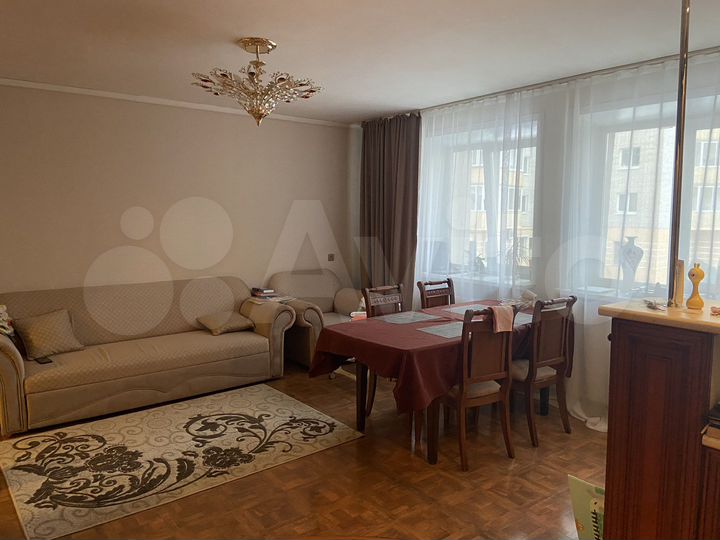 4-к. квартира, 120 м², 3/7 эт.
