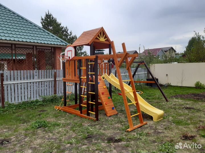 Игровая площадка для дачи Марк-2