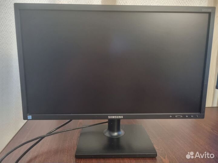 Монитор Samsung 22 дюйма