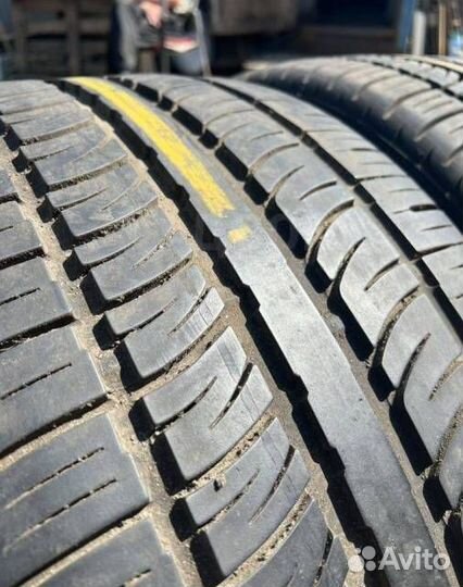 Pirelli Scorpion Zero Asimmetrico 285/35 R22